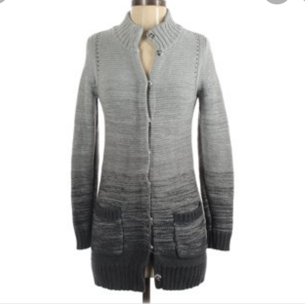 I ❤️ Ronson grey color fade long sweater size large